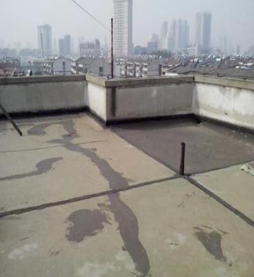任丘漏水维修 楼顶漏水是什么原因，楼顶漏水维修方法是什么?